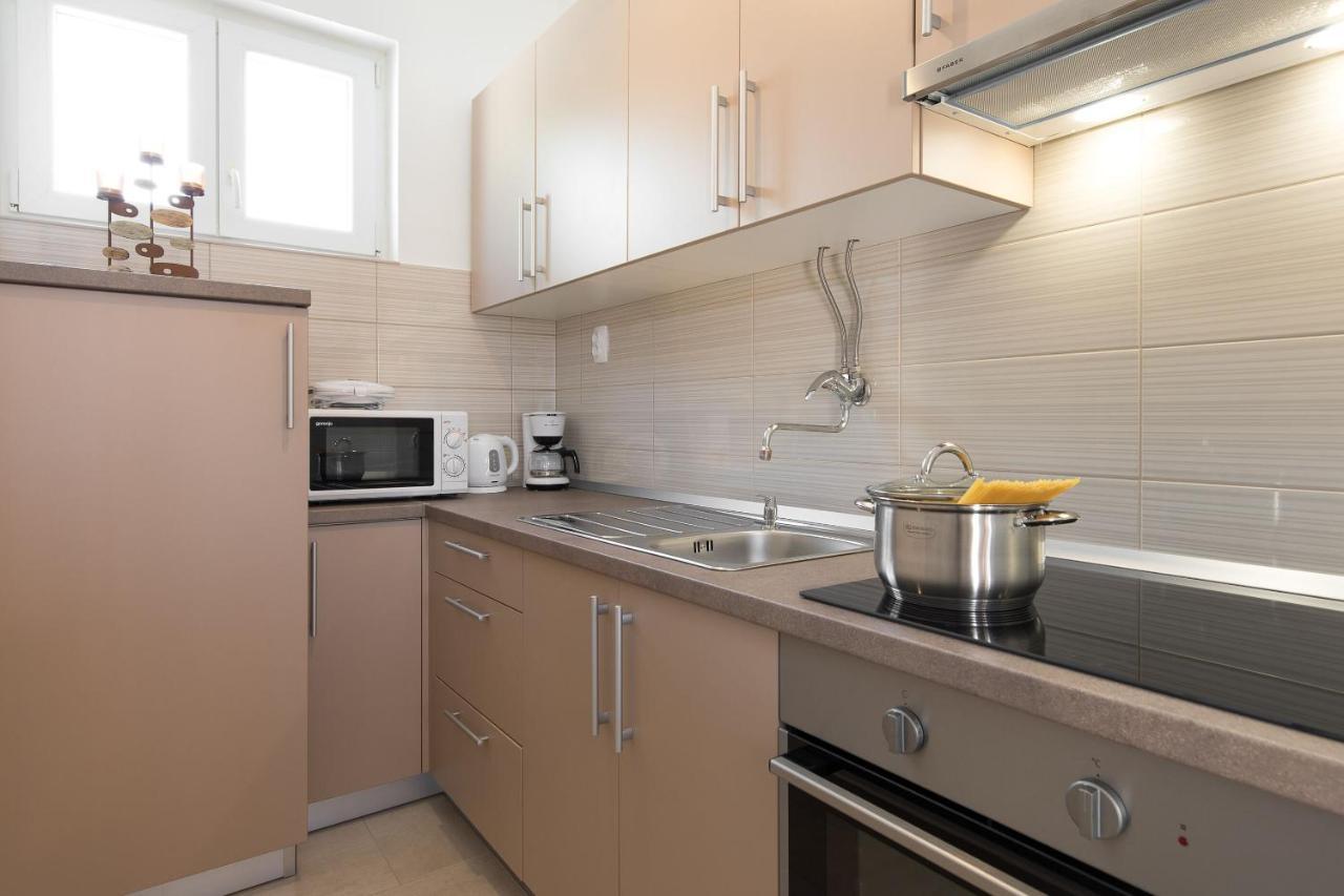 Apartment Oleander Punat Bagian luar foto