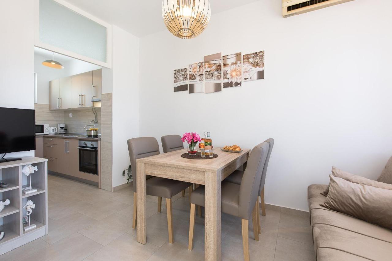 Apartment Oleander Punat Bagian luar foto